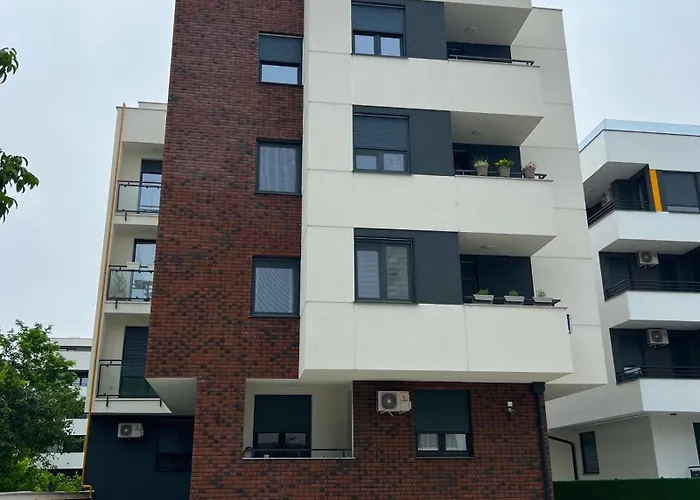 Ninth Cloud Apartman